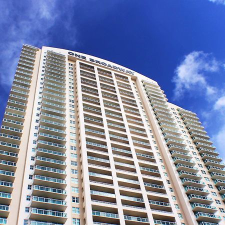 Dharma Home Suites Miami At Brickell Exterior foto