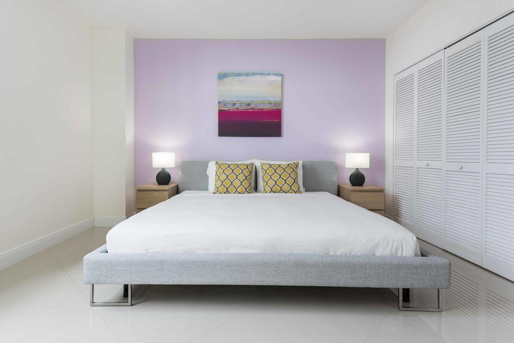 Dharma Home Suites Miami At Brickell Exterior foto