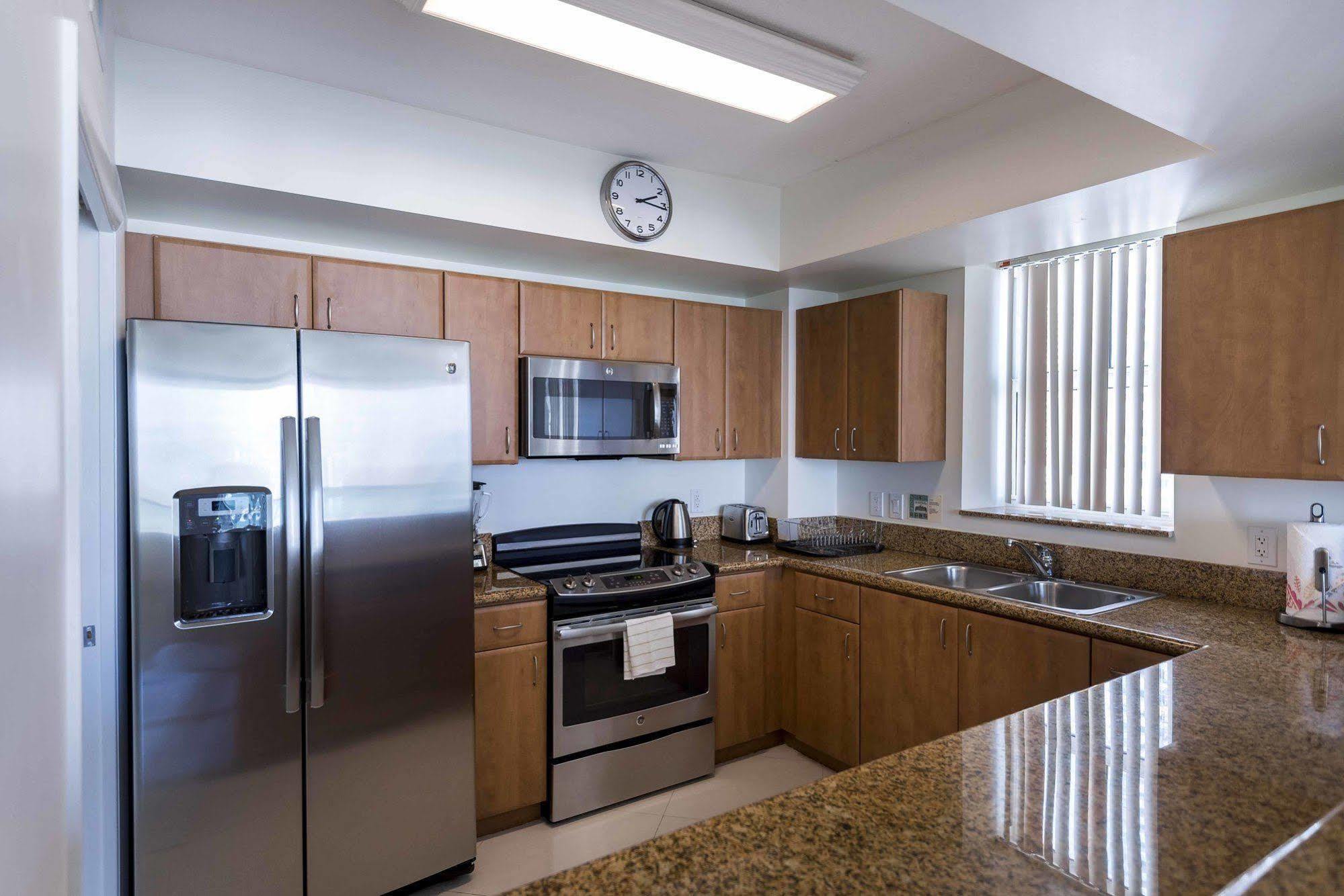 Dharma Home Suites Miami At Brickell Exterior foto